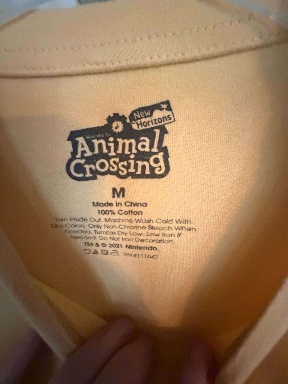 Nintendo Animal Crossing New Horizons Character Graphic T-Shirt - Picture 2 of 5